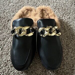 Athlefit Womens Size 6.5 Flat Furry Black Mule NWT